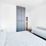 Apartment In Lido Di Jesolo 51145